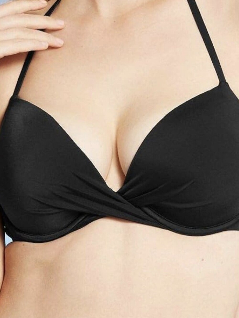 NWOT Shade & Shore Soft Cup Twist Front Biniki Top | Black | 34DD